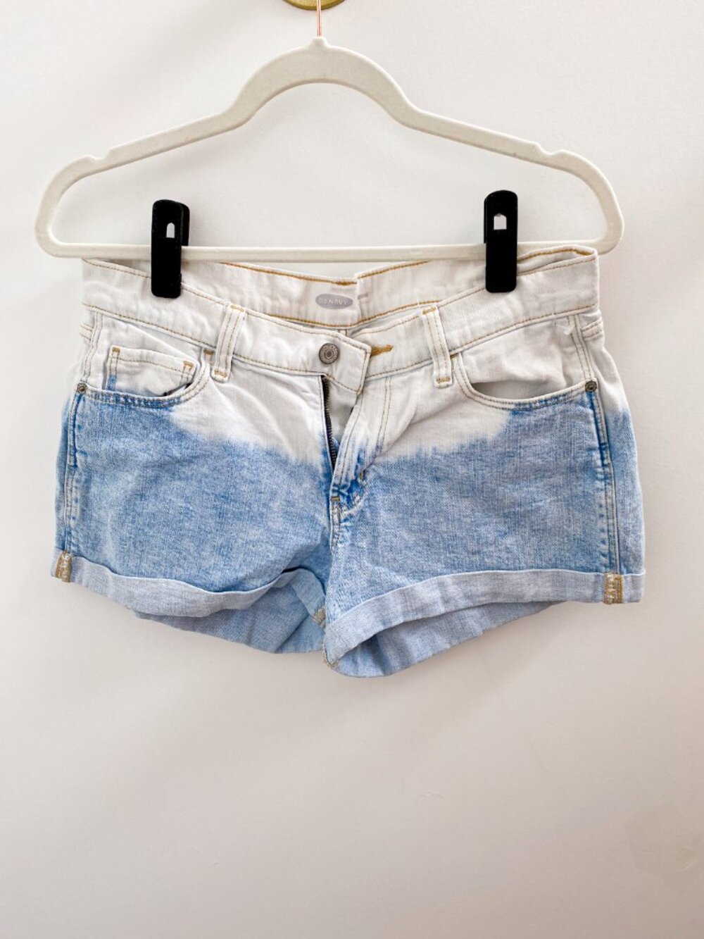 Old Navy Acid Wash Cuffed Shorts Size 2